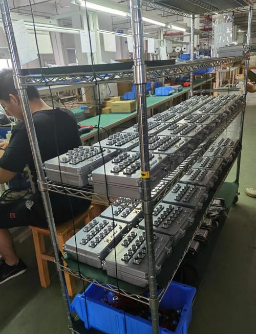 中秋工厂行 在烟火与星辰里，读懂他的担当